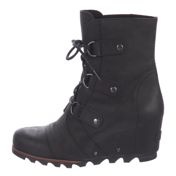 Sorel Shoes - Sorel Joan of Arctic Wedge II Waterproof Lug Sole Black Boots Women’s Size 6-6.5